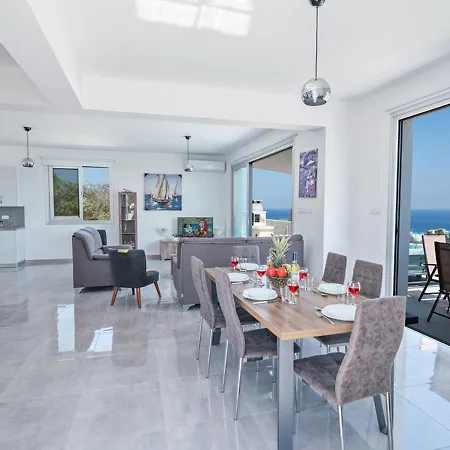 5 Star Private Villa, Protaras, 1222 Villa Protaras